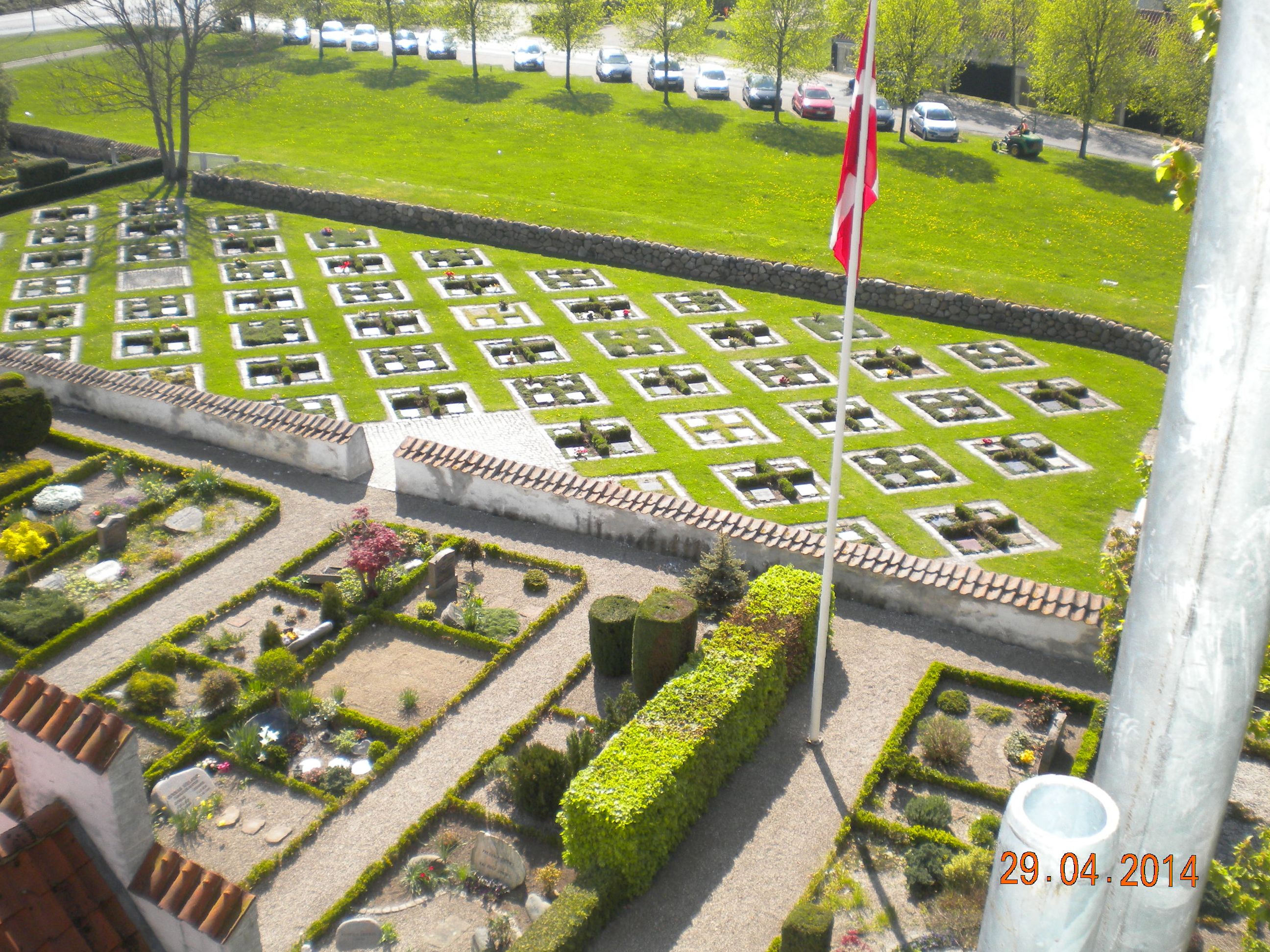 Kirkegården med springvand